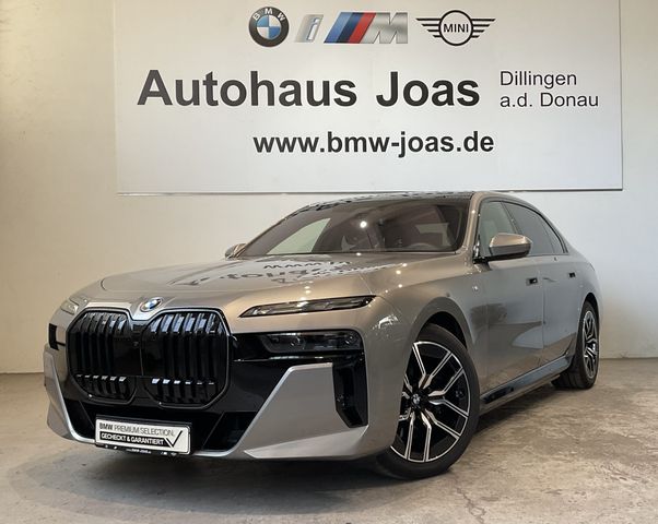 BMW i7 eDrive50 B&W Surround, Executive Lounge Paket