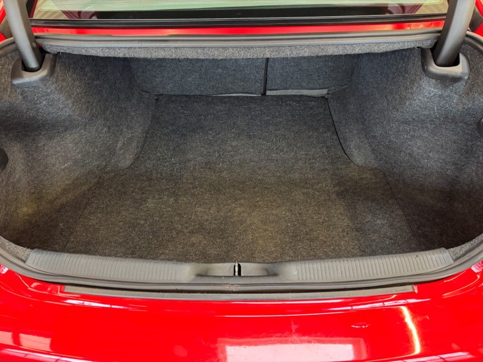 Fahrzeugabbildung Dodge Charger 3.6 Pentastar mit LPG Leder Kamera