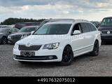 Skoda Superb 3.6 V6 Combi Elegance 4X4 Pano AHK - Skoda Superb: Kombi, 3.6