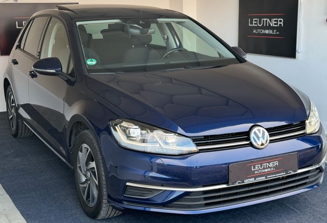 Volkswagen Golf 1.6 TDI DSG Lim. Sound LED AHK Sthz Pano