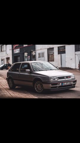 Volkswagen GTI 20 Jahre  * Jubiläums Edition *