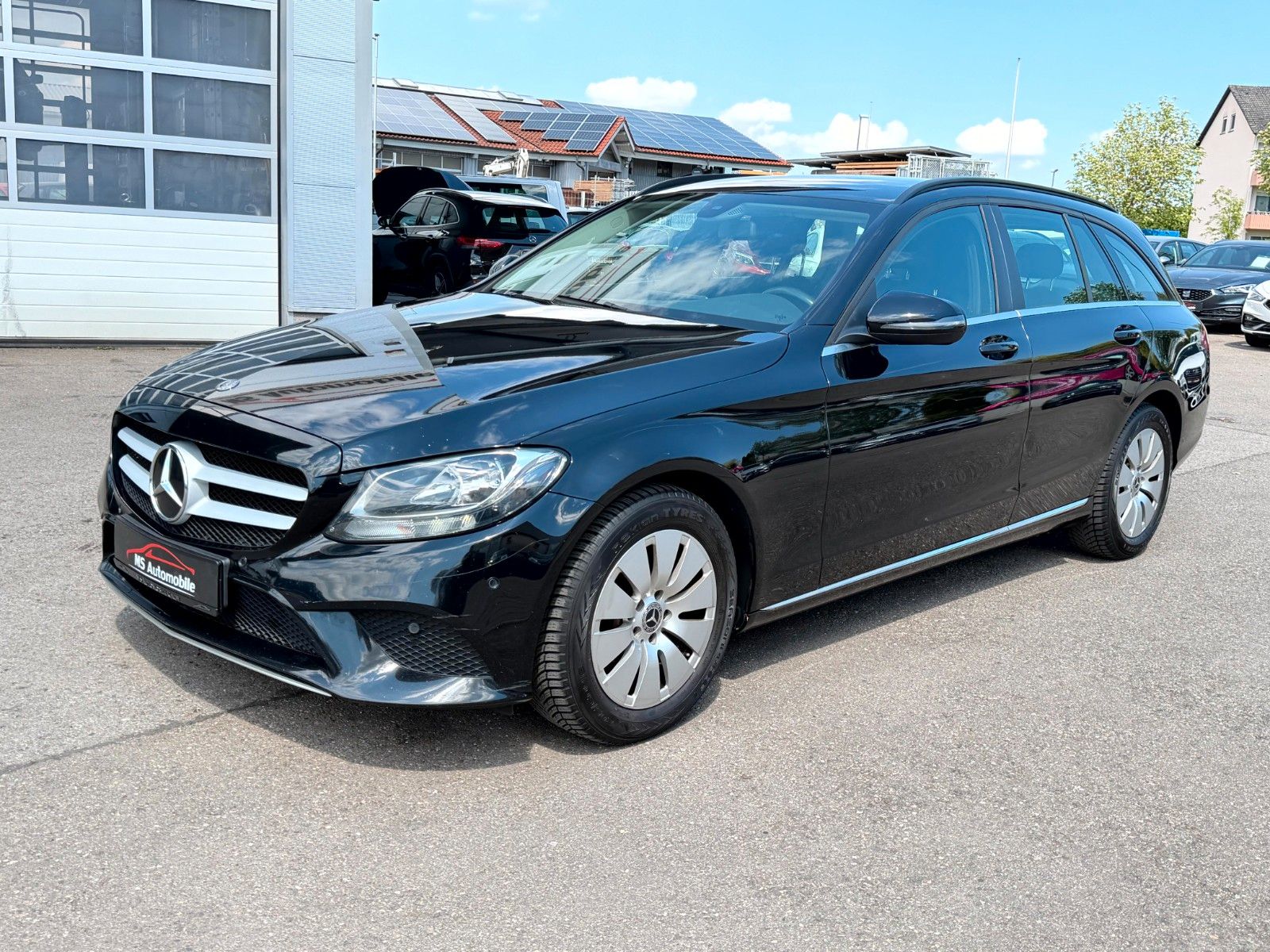 MERCEDES-BENZ C 200