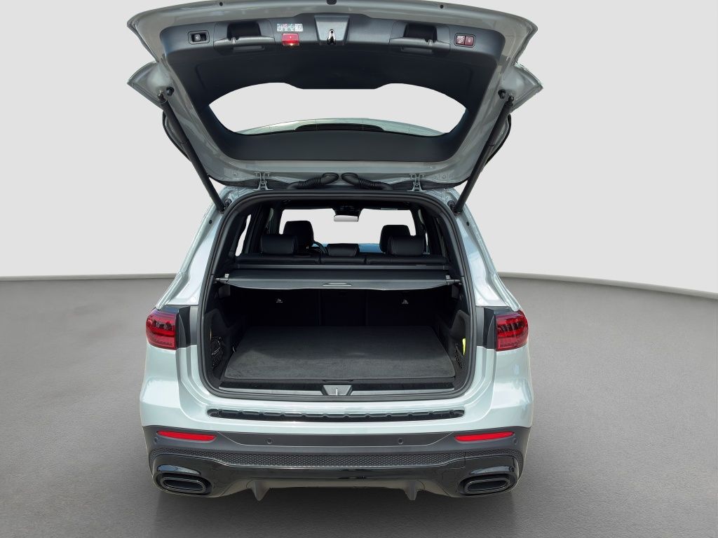 Fahrzeugabbildung Mercedes-Benz GLB 200 d AMG*Night*KeyLes*DISTRONIC*PDC*RFK*AHK