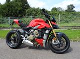 Ducati Streetfighter V4S, Zubehör, gepflegt! - DUCATI ST 4