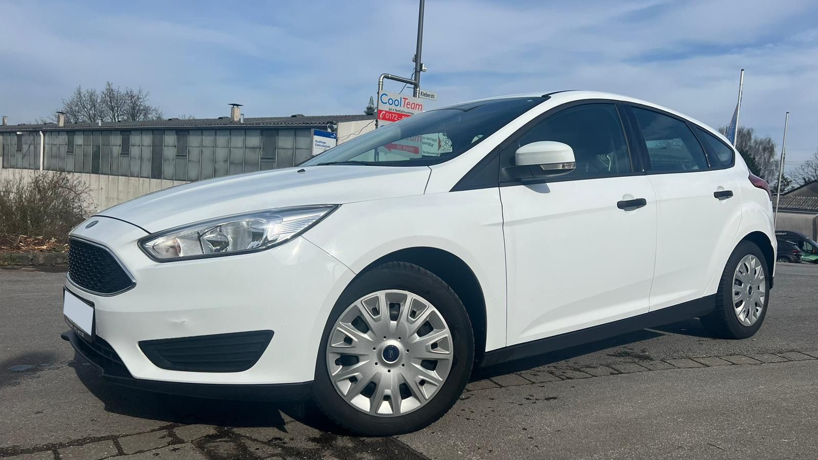 FORD Focus 1,6 Ti-VCT Lim. Ambiente PDC Klima Servo