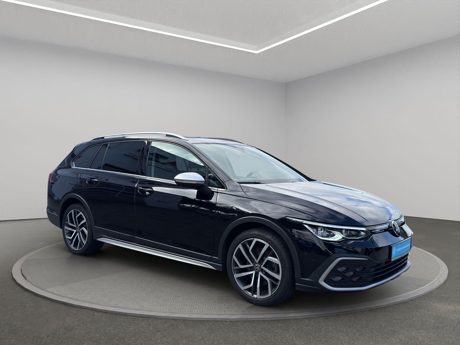 Volkswagen Golf VIII Variant Alltrack 2.0 TDI 4M DSG AHK, миниатюра 3