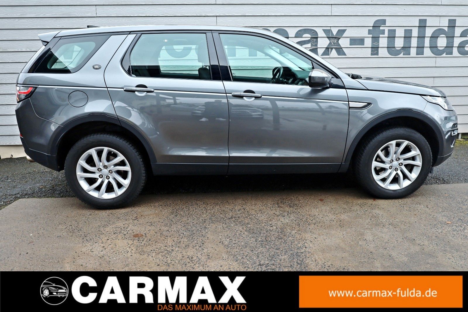 Fahrzeugabbildung Land Rover Discovery Sport SE AWD T.Leder,Navi,Panorama,AHK