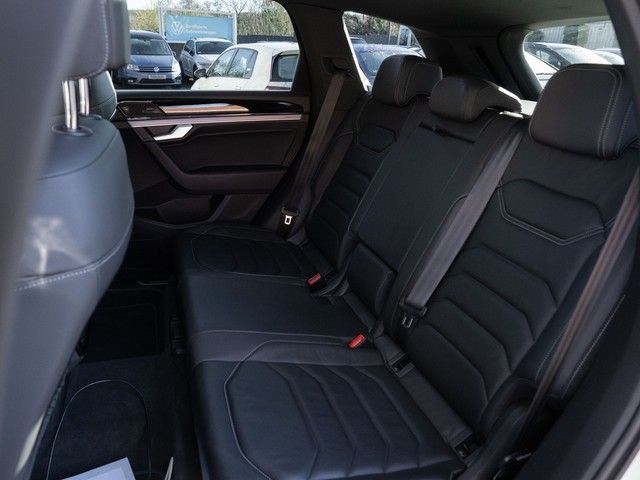 Touareg R 4M. eHybrid Leder AHK KAM HUD Luft