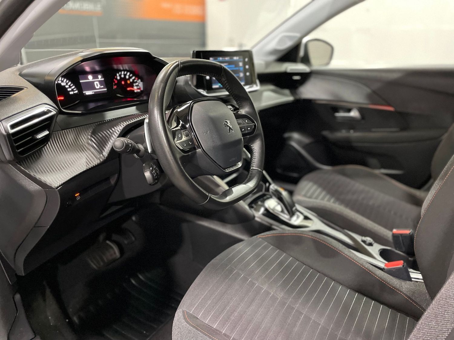 Fahrzeugabbildung Peugeot 208 Active Pack #LED#Navi#CarPlay#Media