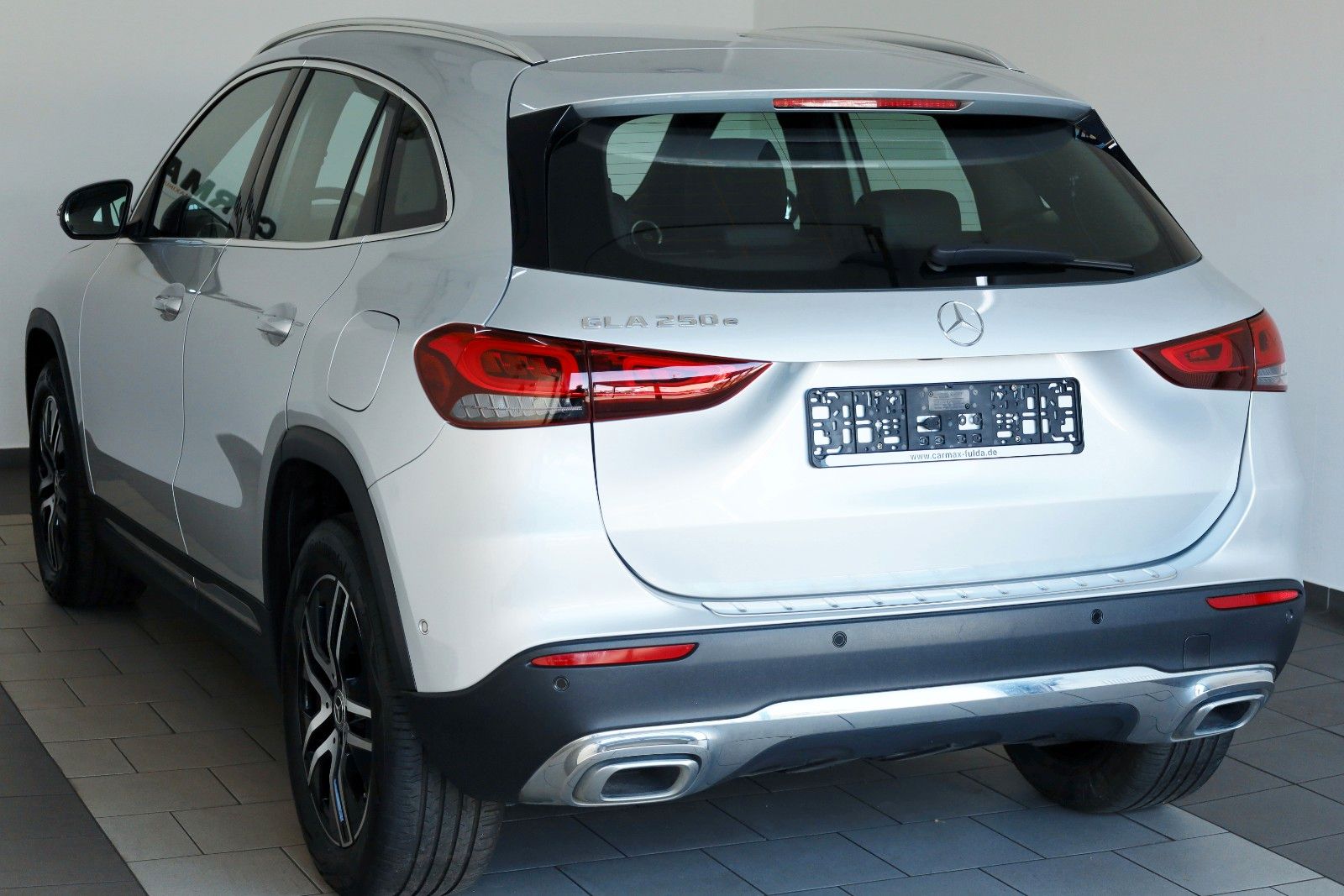 Fahrzeugabbildung Mercedes-Benz GLA 250 e, Progressive Leder,Navi,LED,SH,Kamera