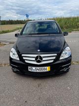 Mercedes-Benz 200 - Mercedes-Benz 200 aus 2009