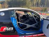 Audi R8 V8 4,2 Liter Motorsportfahrzeug - Audi R8: Von Privat