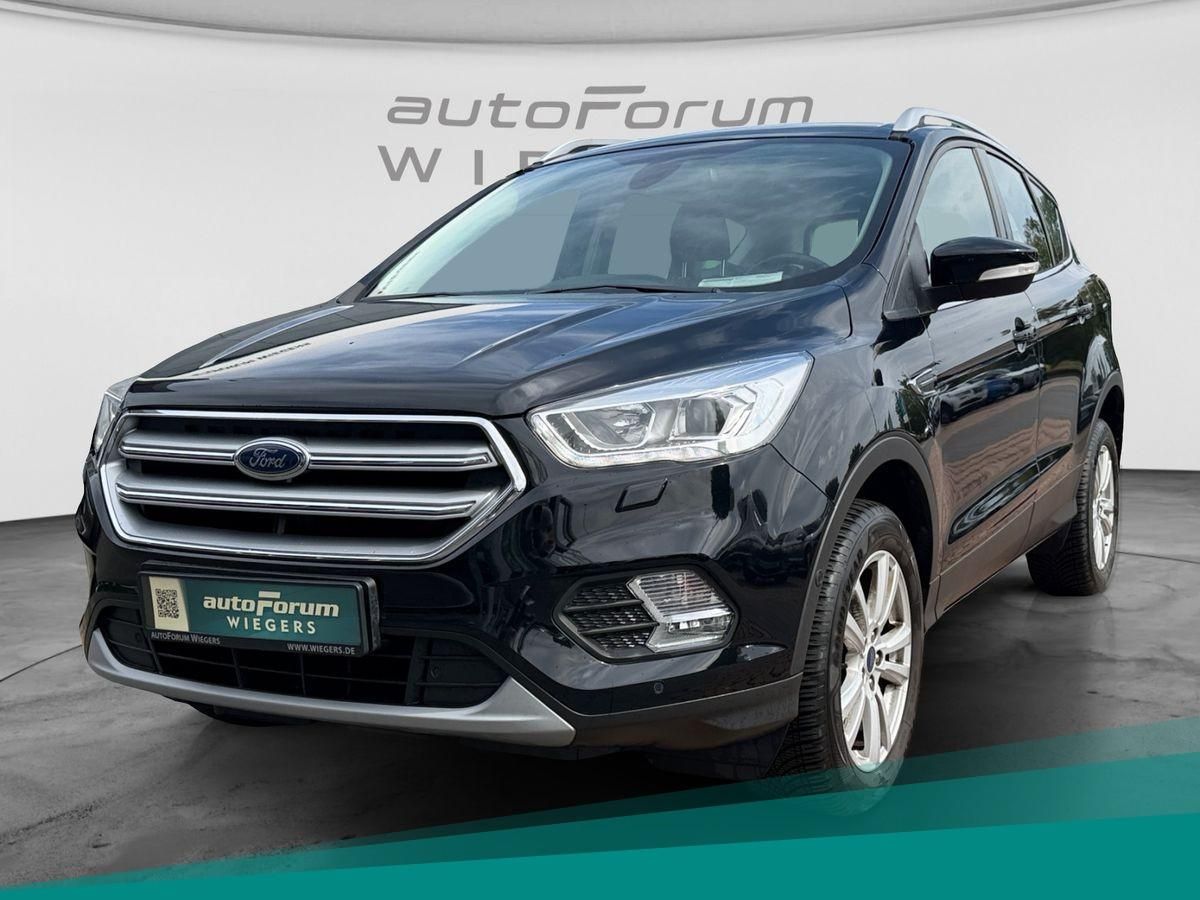 Ford Kuga - 1