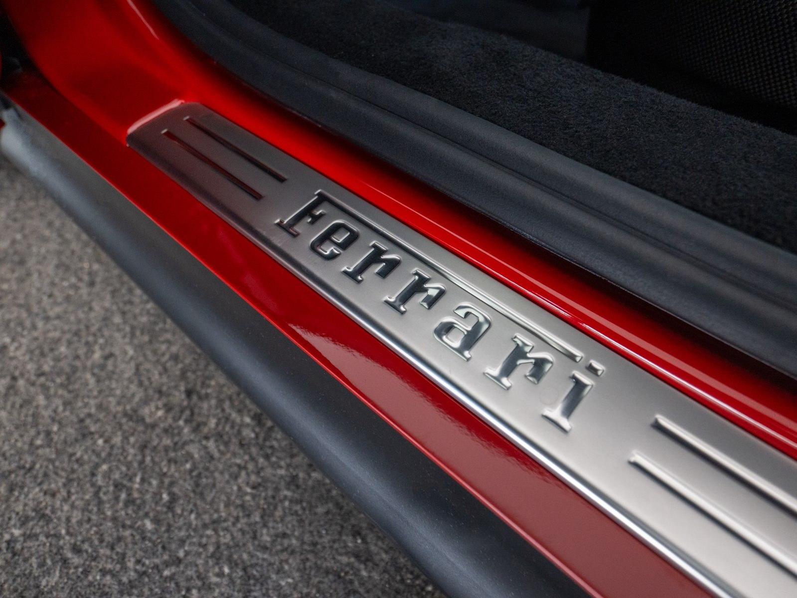 Ferrari SF90 Spider