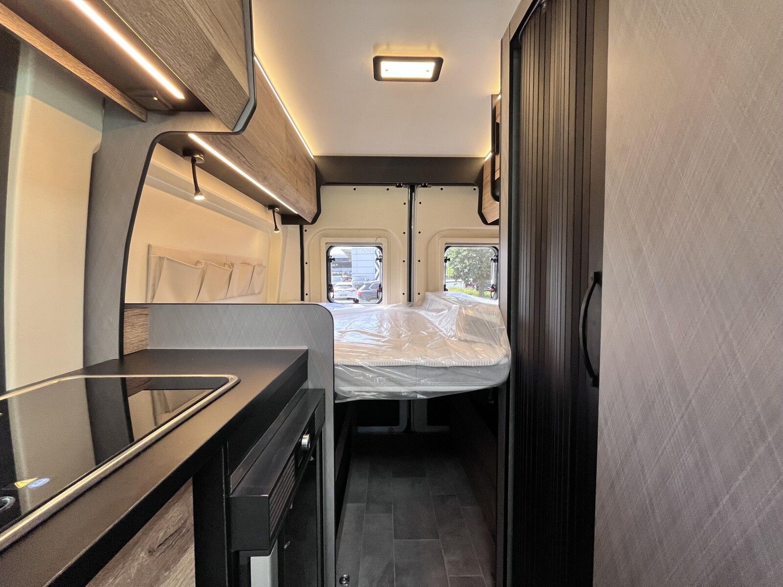 Fahrzeugabbildung XGO X-VAN 8 Automatik
