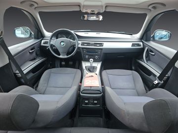BMW 320 - 7