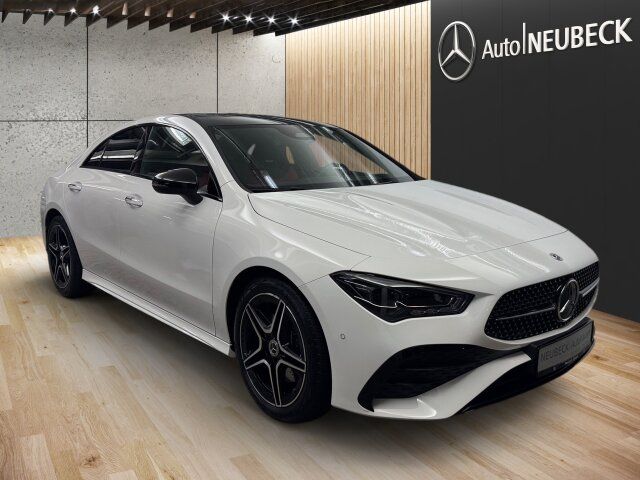 Mercedes-Benz CLA 220 d Coupé AMG LinePremium Leder Pano Night foto 5