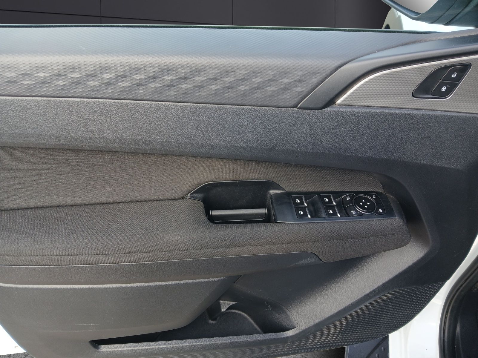 Fahrzeugabbildung Volkswagen Amarok TDI Life DSG 4M LED AHK AID SITZH.