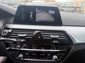 BMW 520 - 12