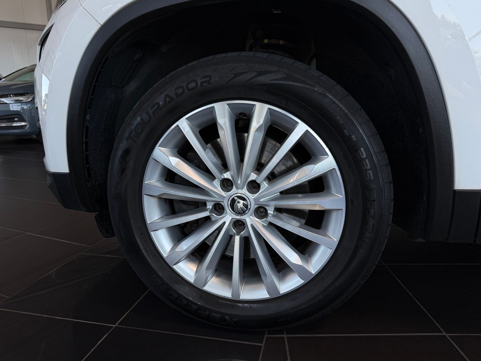 Fahrzeugabbildung SKODA Kodiaq Style 4x4 AHK ACC StHZ CANTON LEDER MEMO