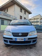 Fiat Idea 1.3 Multijet 16V Emotion - Fiat Idea Emotion mit Diesel-Antrieb