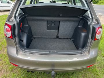 Volkswagen Golf Plus - 9