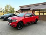 Dodge V8*SPORT*LIFT*4X4*AHK*LED*OFFROAD*NAVI*GARANTIE