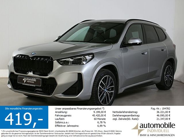 BMW iX1 xDrive30 M Sportpaket Widescreen HuD H&K Pan