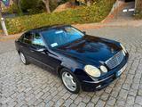 Mercedes-Benz E240 TÜV 2027 - Mercedes-Benz 240 Benziner Gebrauchtwagen