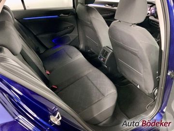 Volkswagen Golf 1.5 eTSI DSG Life Garantie b. 27.2.29  LED