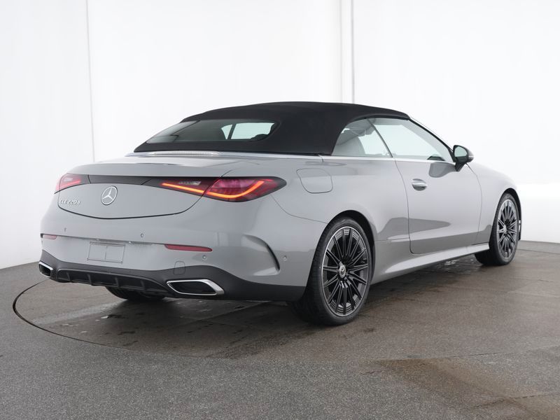 Mercedes-Benz CLE 220 d Cabrio AMG NIGHT KAM AIRSCARF MEMO foto 3