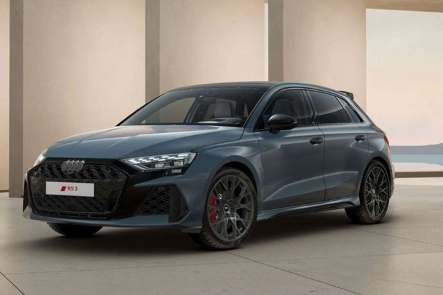 Audi RS3 2.5PERF/Carbon/VMax 280/Pano/Matrix/FACELIFT