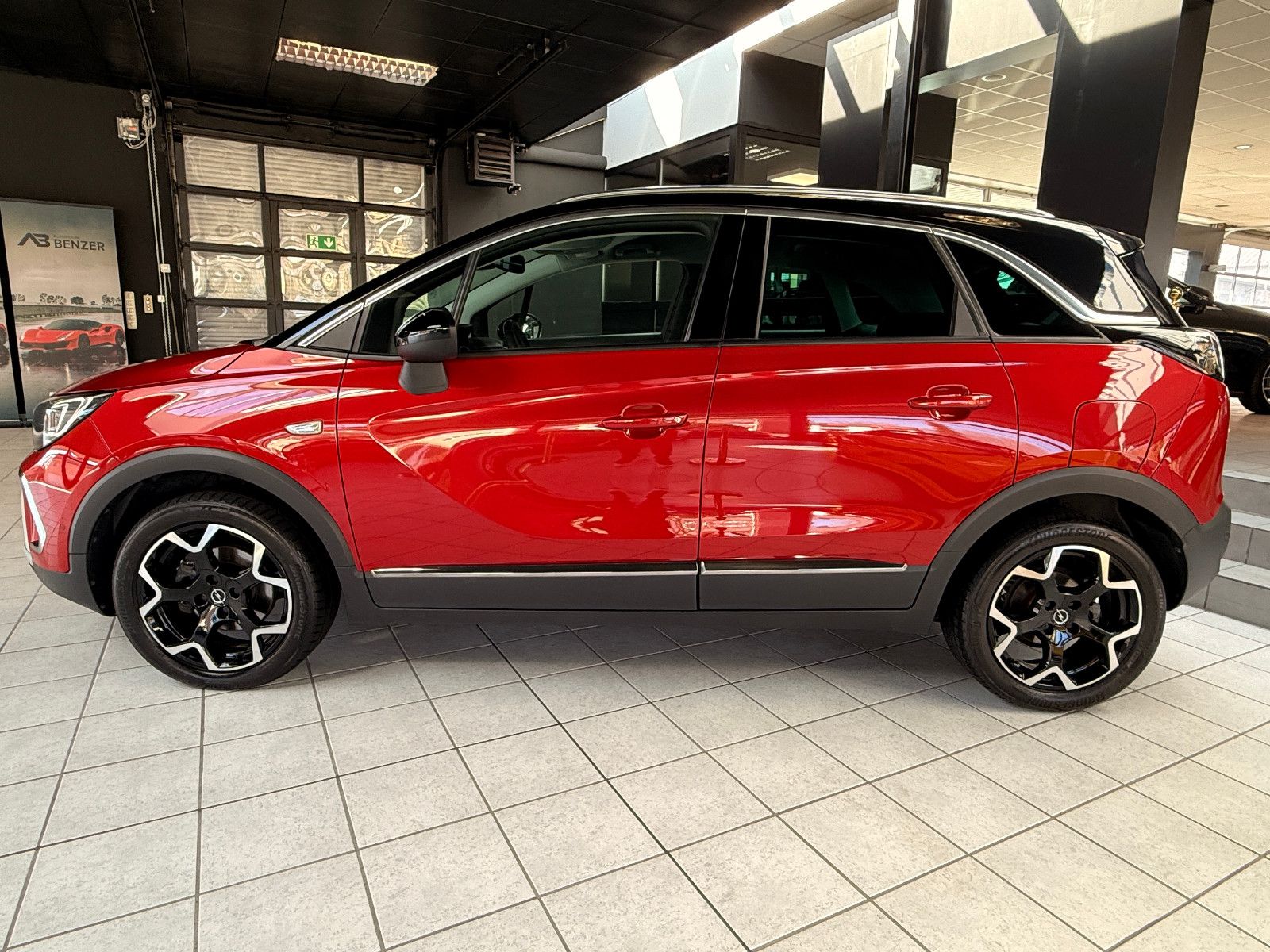 Fahrzeugabbildung Opel CrosslandX Ultimate/HEAD-UP/KAMERA/LEDER/LED/AUT