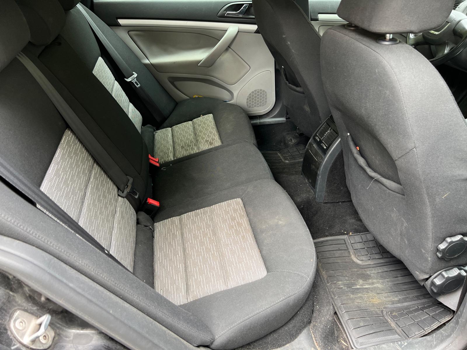 Skoda Octavia 2010 — photo 10