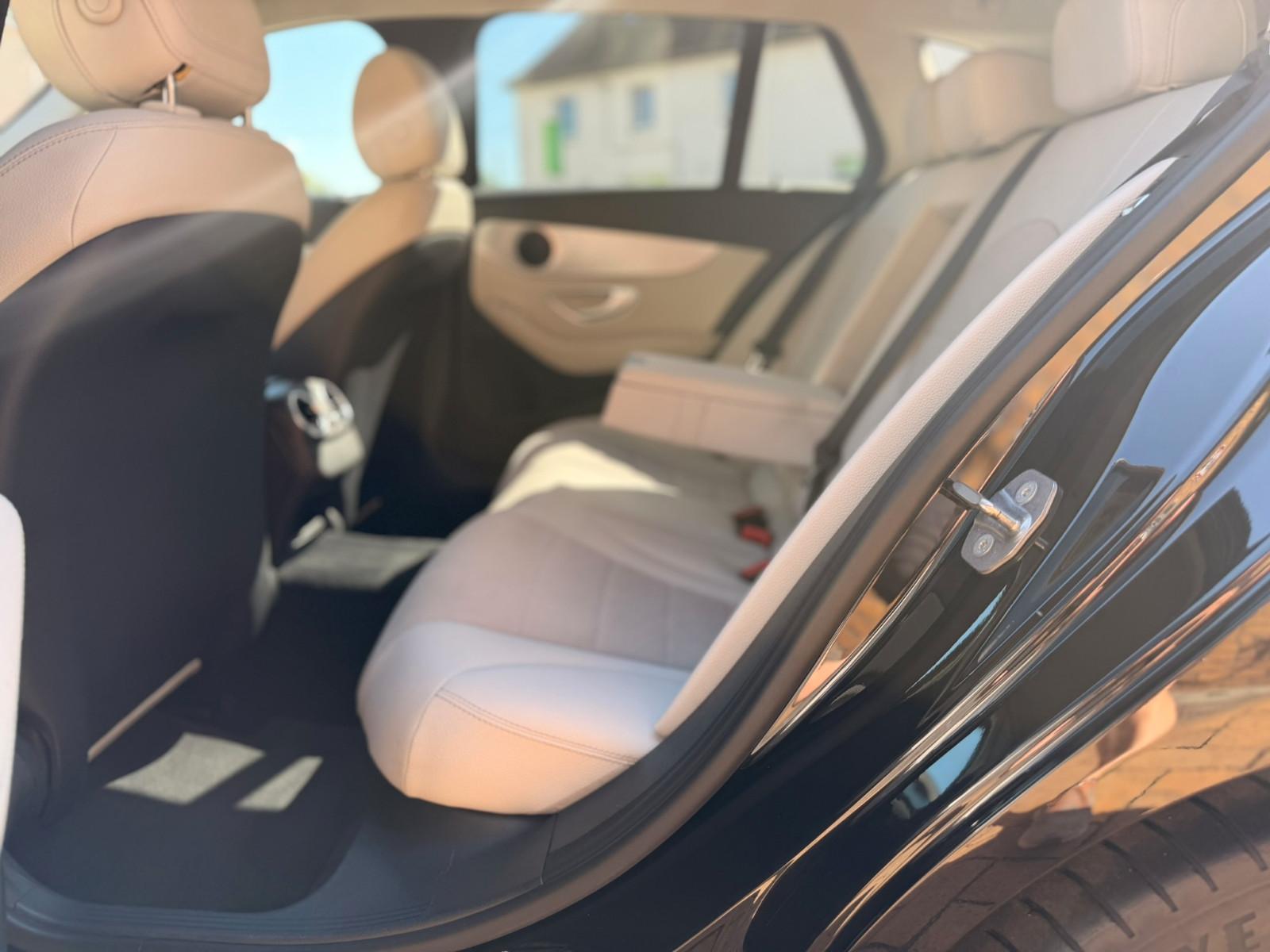 Mercedes-Benz C 180 T CGI Exclusive SHZ PDC Teilleder WR LED