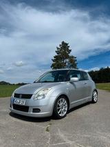 Suzuki Swift 1,3 *92PS * Sportauspuff * Tieferlegung  - gebrauchte Suzuki Swift aus dem Jahr 2005