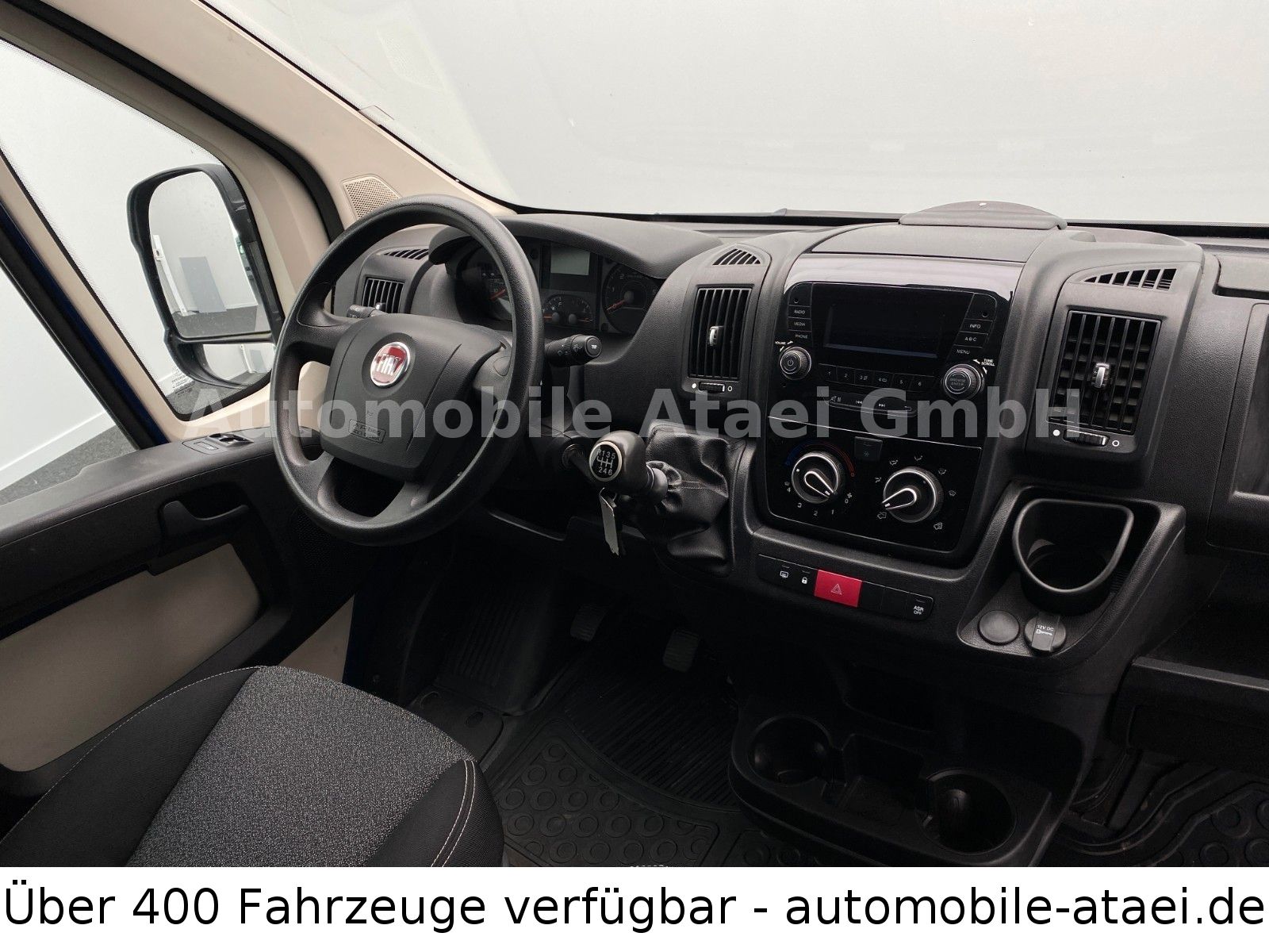 Fahrzeugabbildung Fiat Ducato 140 Erdgas Kombi MAXI 9-SITZE (4012)