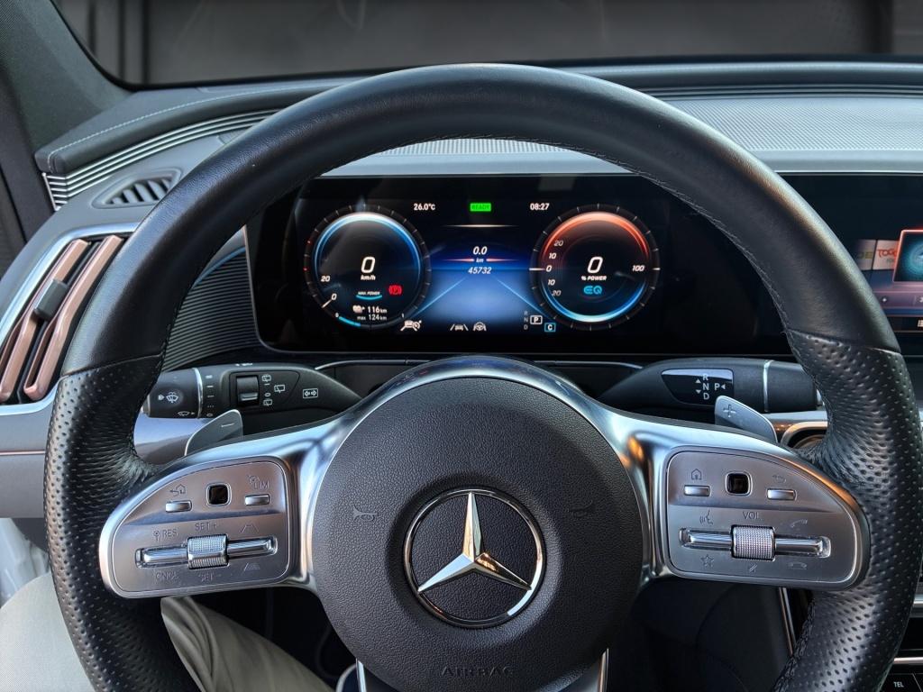 Mercedes-Benz EQC 400 4MATIC AMG Line AMG+AHK+DISTRONIC+MEMORY