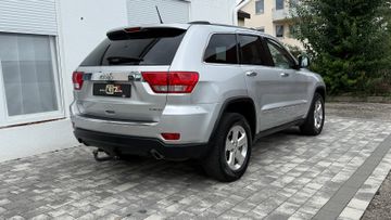 Jeep Grand Cherokee - 4