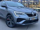 Renault Arkana Mild Hybrid 160 EDC R.S. Line 1.H/PANO/BO - Renault Arkana mit Panoramadach