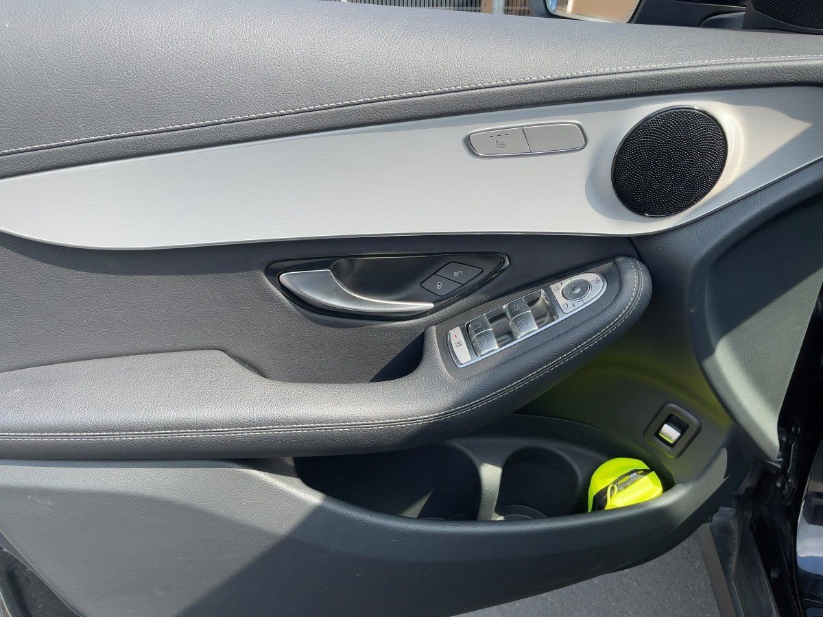 Fahrzeugabbildung Mercedes-Benz GLC 300 4M Coupe AMG/Kamera/LED/Tempomat