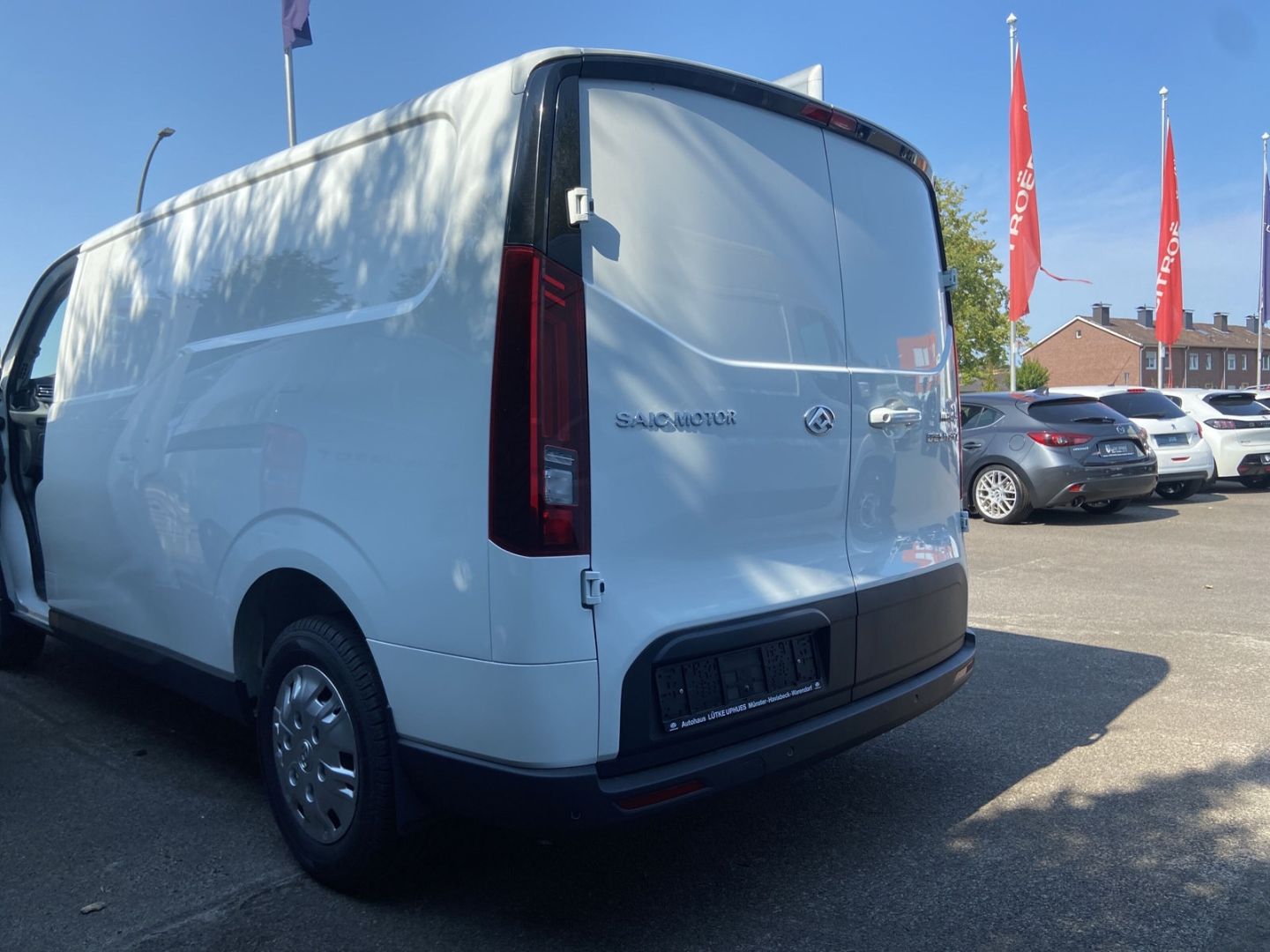 Fahrzeugabbildung Maxus Deliver7 2.0 TDCi KW L2 El. Schiebetüren CarPlay