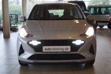 Hyundai i10 1.0 AUT.-NAVI-KLIMA-TEMPOMAT-KAMERA-PDC