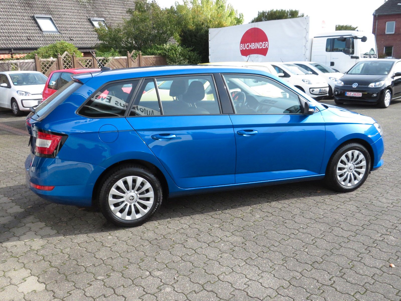 Fahrzeugabbildung SKODA Fabia Combi Ambition SMART-LINK SITZH.PDC GRA GJ