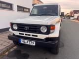 Toyota Land Cruiser HZJ 78 Buschtaxi - Toyota Land Cruiser: Hzj 78