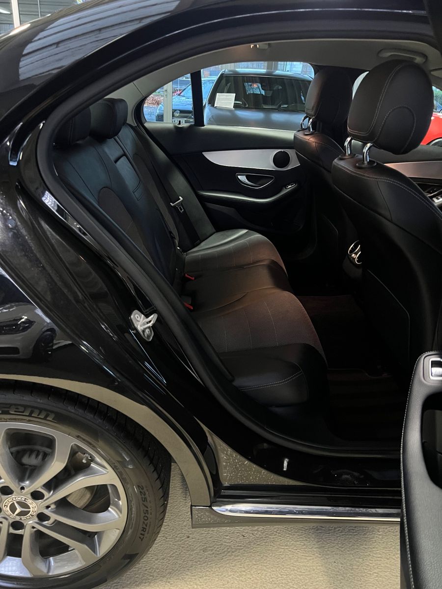 Fahrzeugabbildung Mercedes-Benz C 200 d Lim. Sport line * SITZH*TEILLEDER*NAVI*