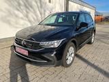 Volkswagen Tiguan Active - Volkswagen Gebrauchtwagen in Freiburg