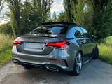 Mercedes-Benz A250 - Schrägheck | AMG Paket - Mercedes-Benz A 250 in München