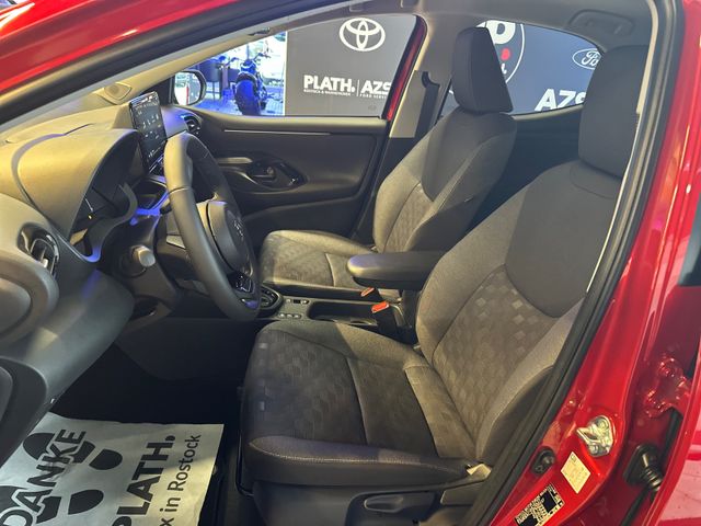 Toyota Yaris Hybrid Teamplayer *Safety&Comfort-Paket*