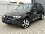 BMW X3 3.0d Baureihe*LEDER*PANO*NAVI*TEMPOMAT - BMW X3 aus 2005 mit Diesel-Antrieb